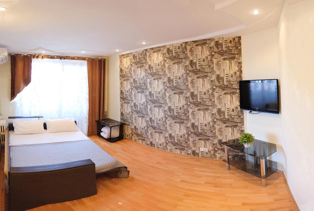Luxury 3 Rooms Apartments In Center By Green House Poltava Exteriér fotografie