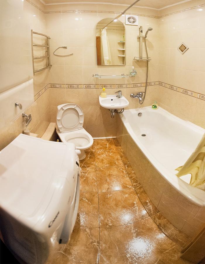 Luxury 3 Rooms Apartments In Center By Green House Poltava Exteriér fotografie